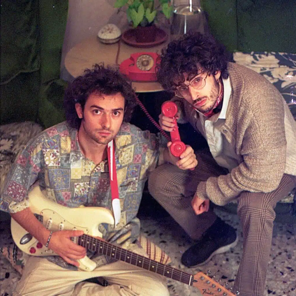 Causa Persa (feat. Diorama)