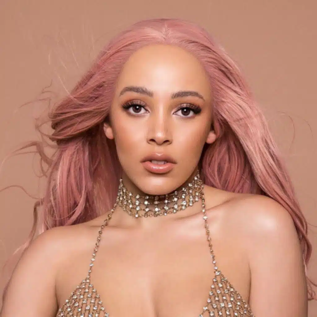 Doja Cat is Cancelled for Being A Racist + Lana Del Ray And Tekashi 6ix9ine Cancelled Too? 