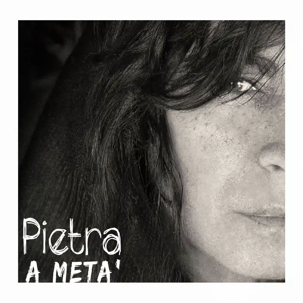 Pietra a metà (Dedicato a Pino Daniele e Massimo Troisi)