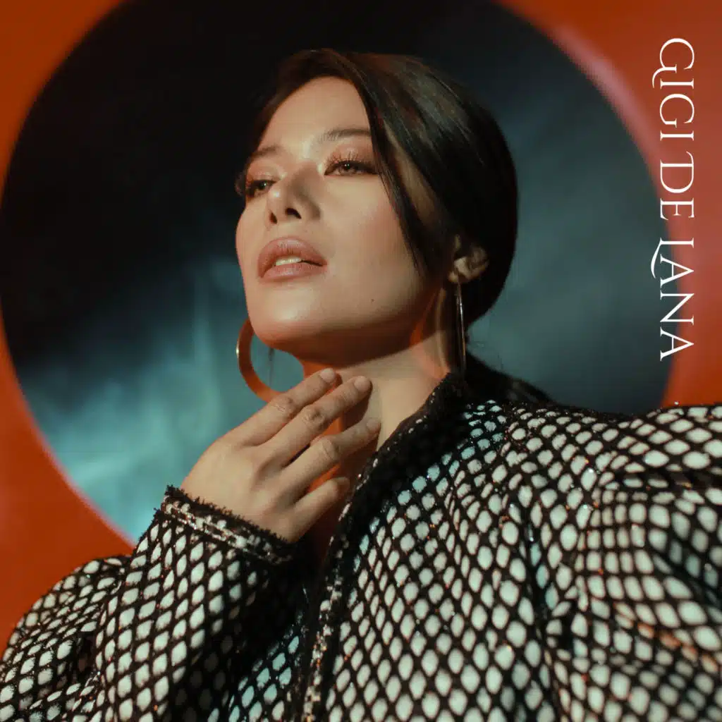 Bakit Nga Ba Mahal Kita (From "Hello Heart")