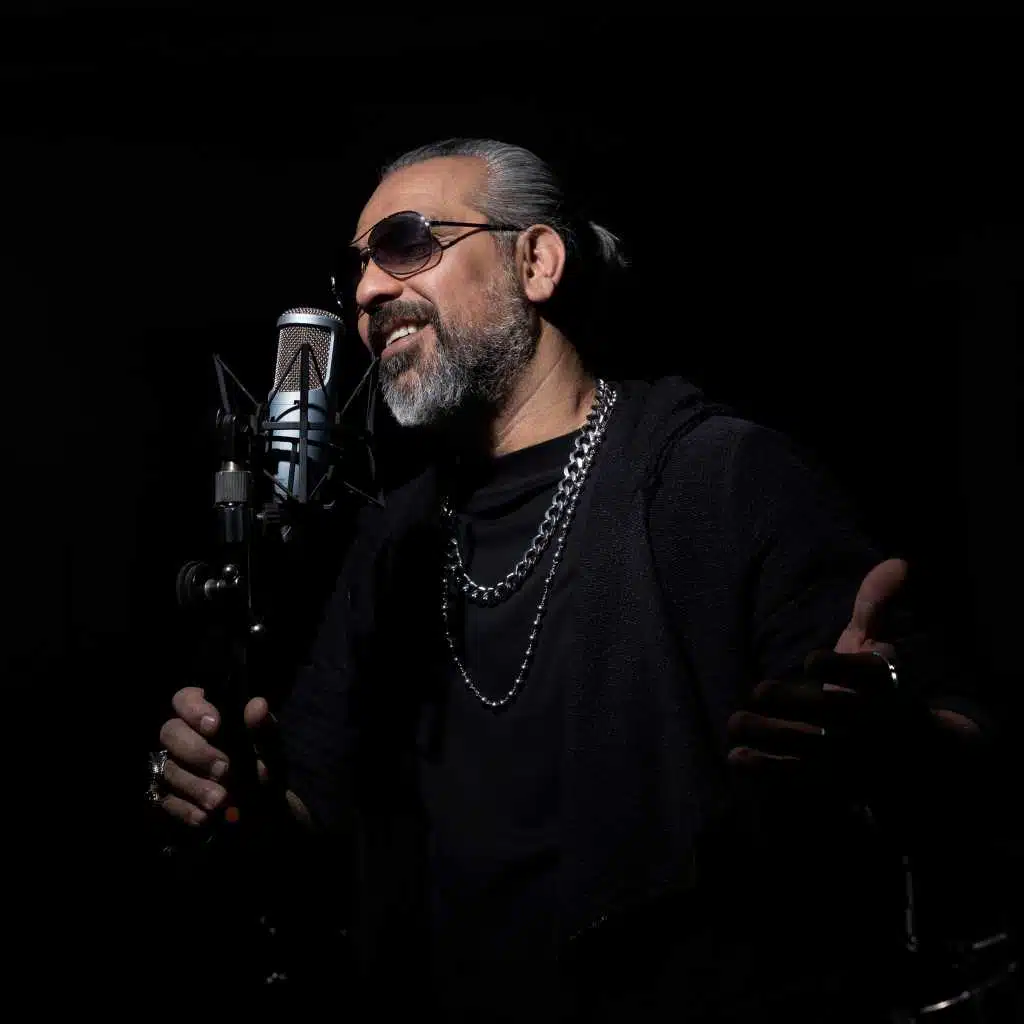 عادل العراقي