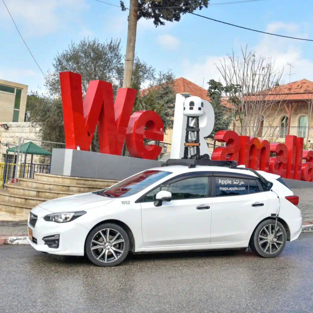 شركة آبل تواصل عملية مسح المدن الفلسطينية