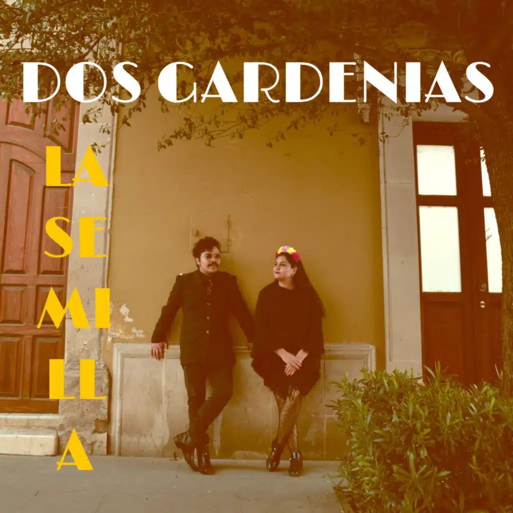 Dos Gardenias