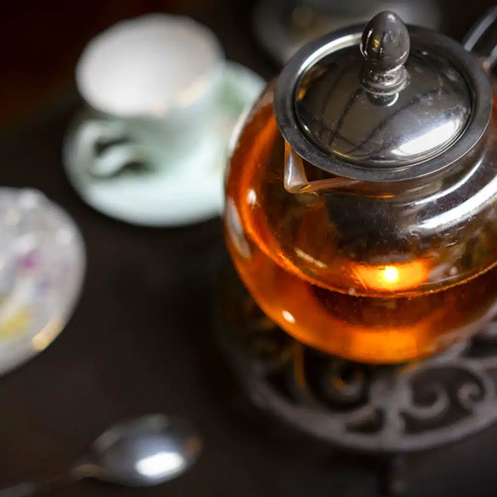 Putting the tea in communi-tea