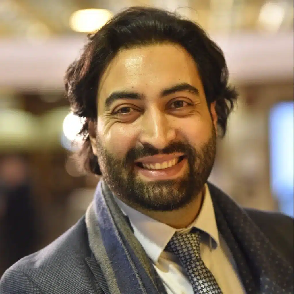 عم فتّش عَ حب