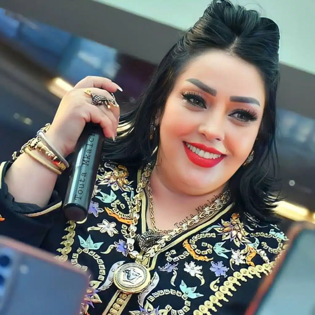 لابغا يجيبو قاع طلبة (feat. Cheba Dalila)