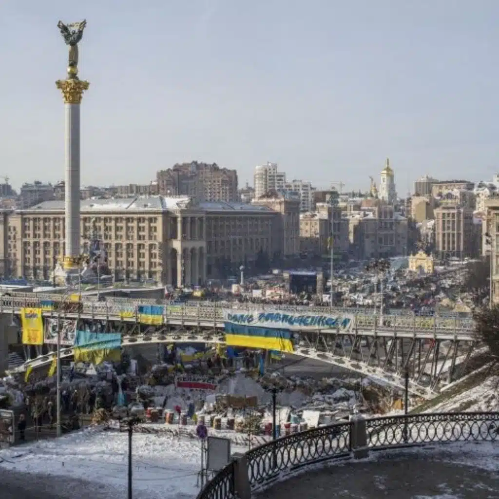 كييف تتصدى لهجوم واسع بالمُسيرات