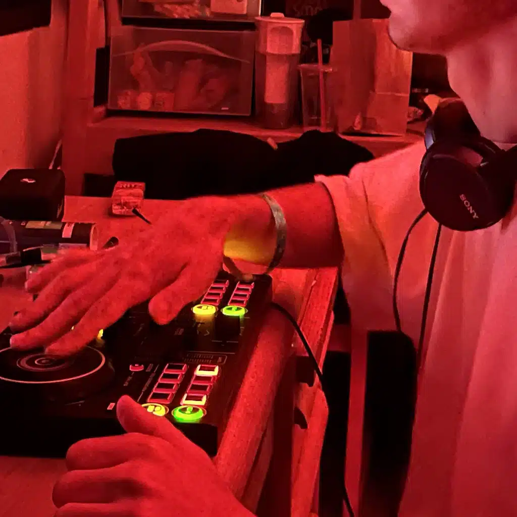 techno