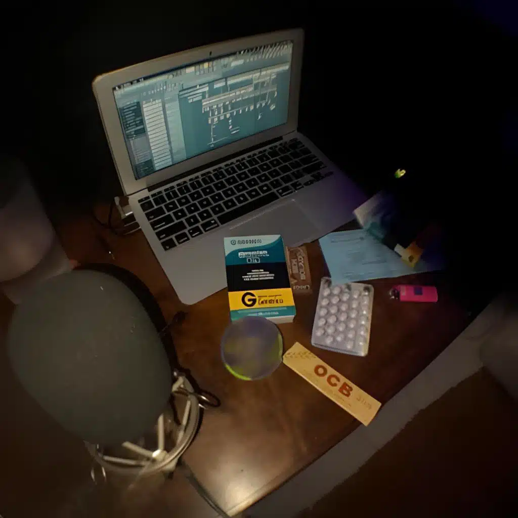 ☆cra$hed☆ & akaspud