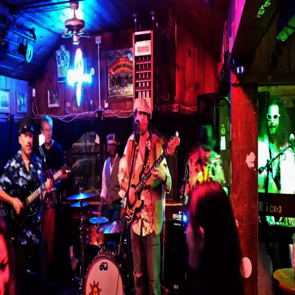 White Chocolate Funk  Live @ Henfling's Tavern