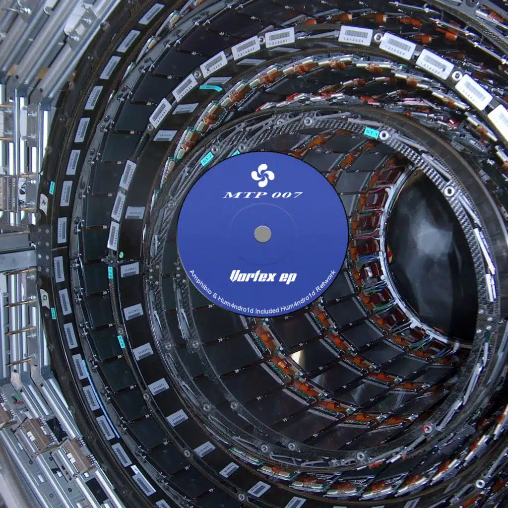 Amphibio & Hum4nDro1d