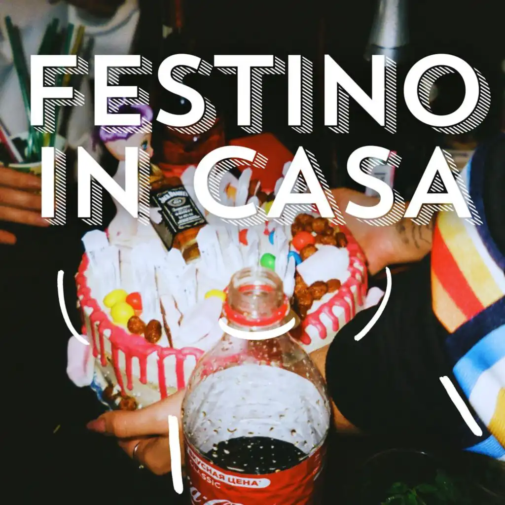 FESTINO IN CASA