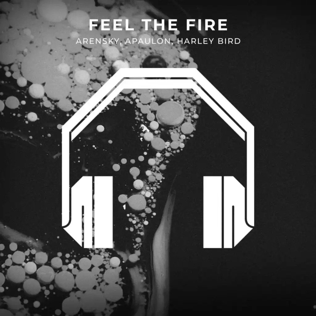 Feel The Fire (8D Audio) [feat. Arensky, APAULON & Harley Bird]