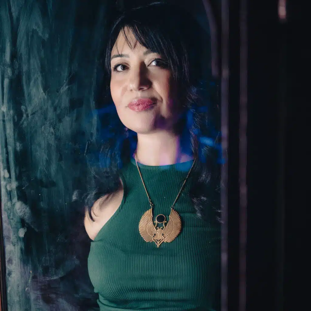 ولا الزمان ولا المكان (كوفر)