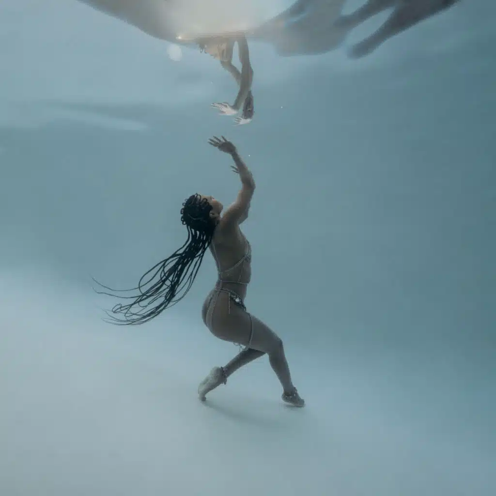 Tiny Garden (feat. duendita)