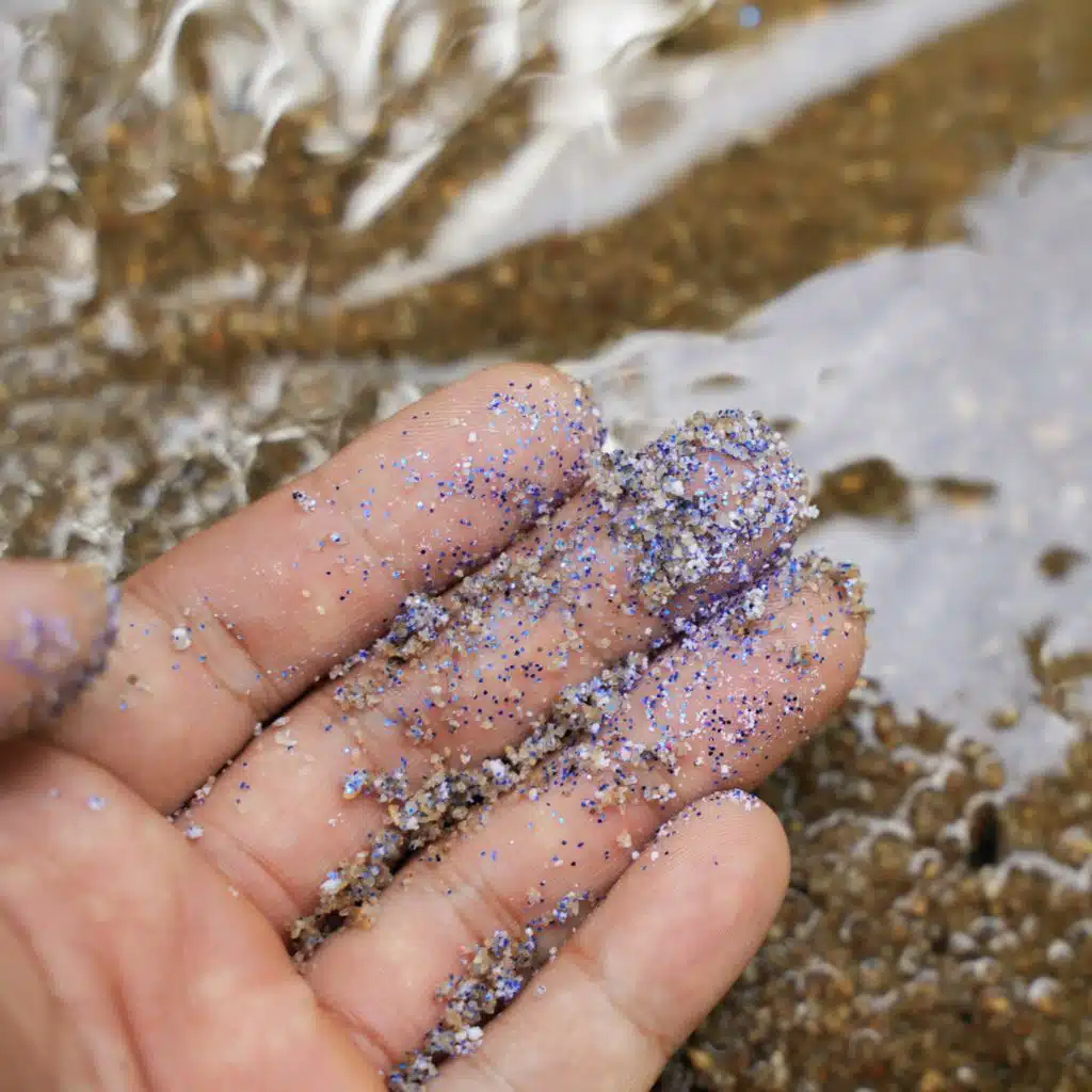 Microplastics pollute our drinking water: What are the risks?