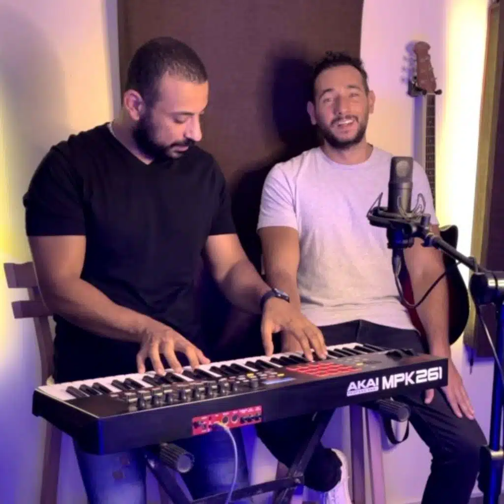 قال فاكرينك (مع احمد الروبي)