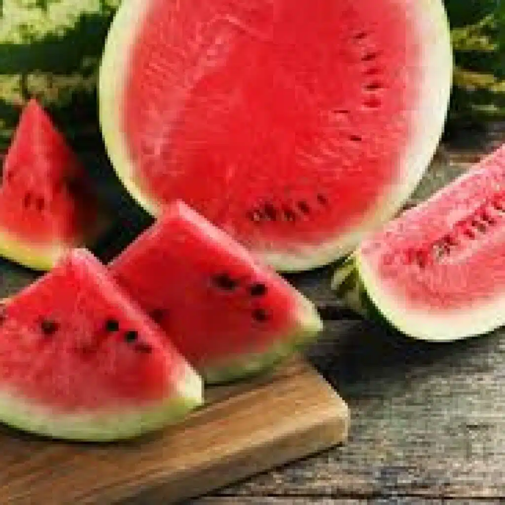 أضرار تناول البطيخ بكثرة