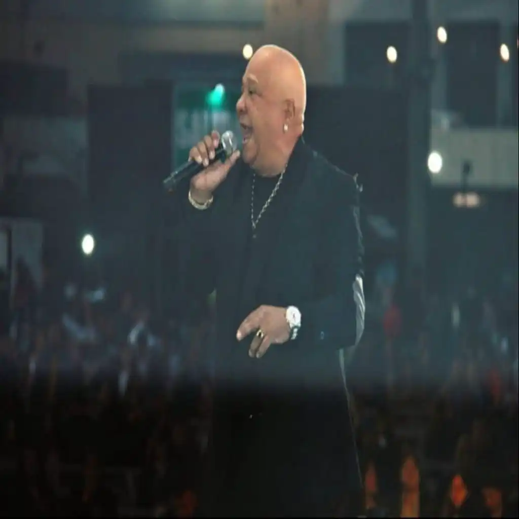 Agua Caliente (En Vivo)