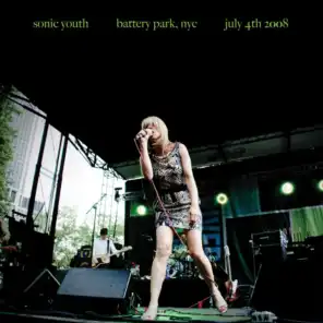 Jams Run Free (Battery Park, NYC: July 4th 2008)