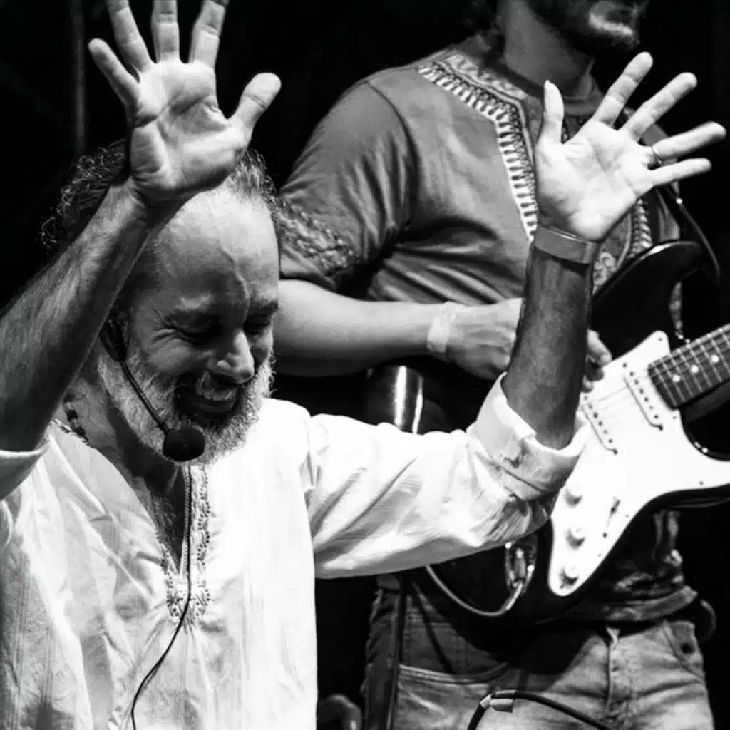 Divinas Mães (feat. Fusão Divina)