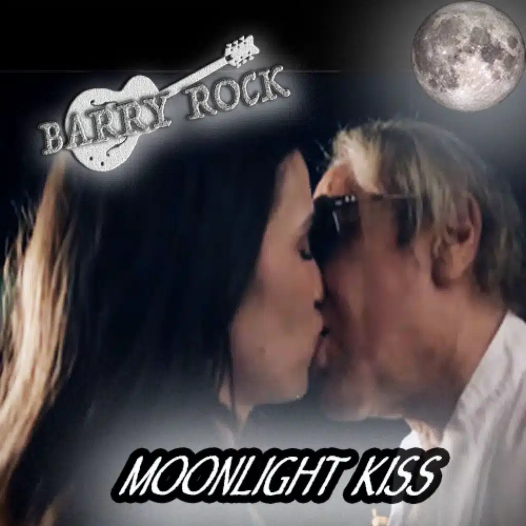 Moonlight Kiss
