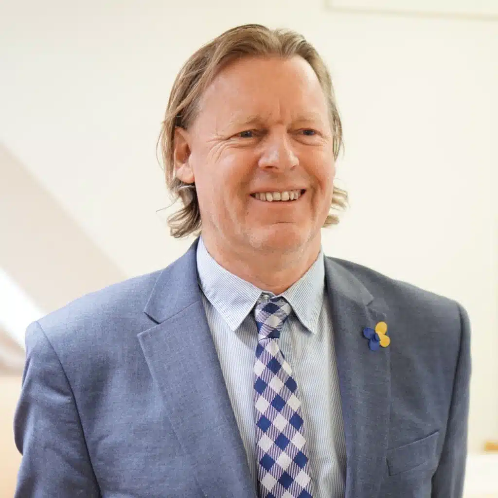 Alyn Ware - Peace Educator and Nuclear Disarmament Consultant