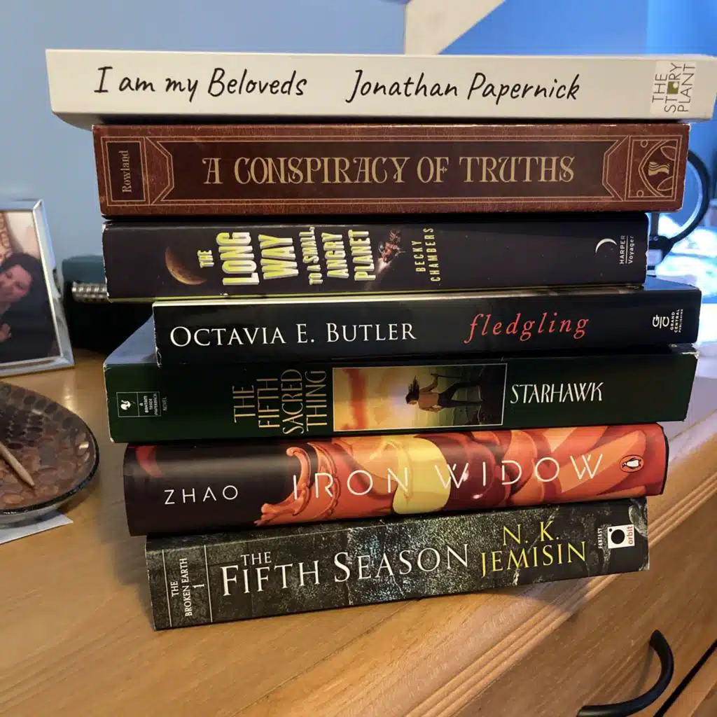 Season 4 Episode 9: Polyamory in Fiction