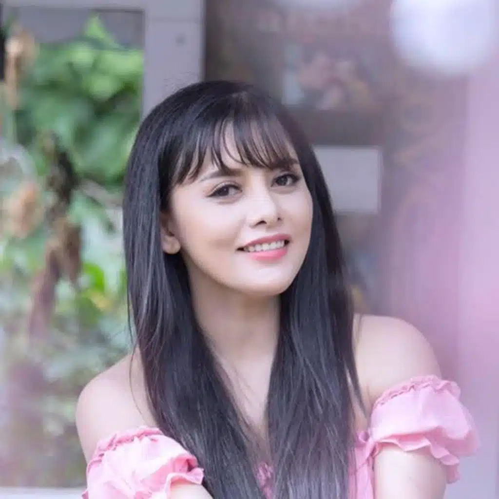 Áo Đẹp Nàng Dâu (feat. Cao Hoàng Nghi)