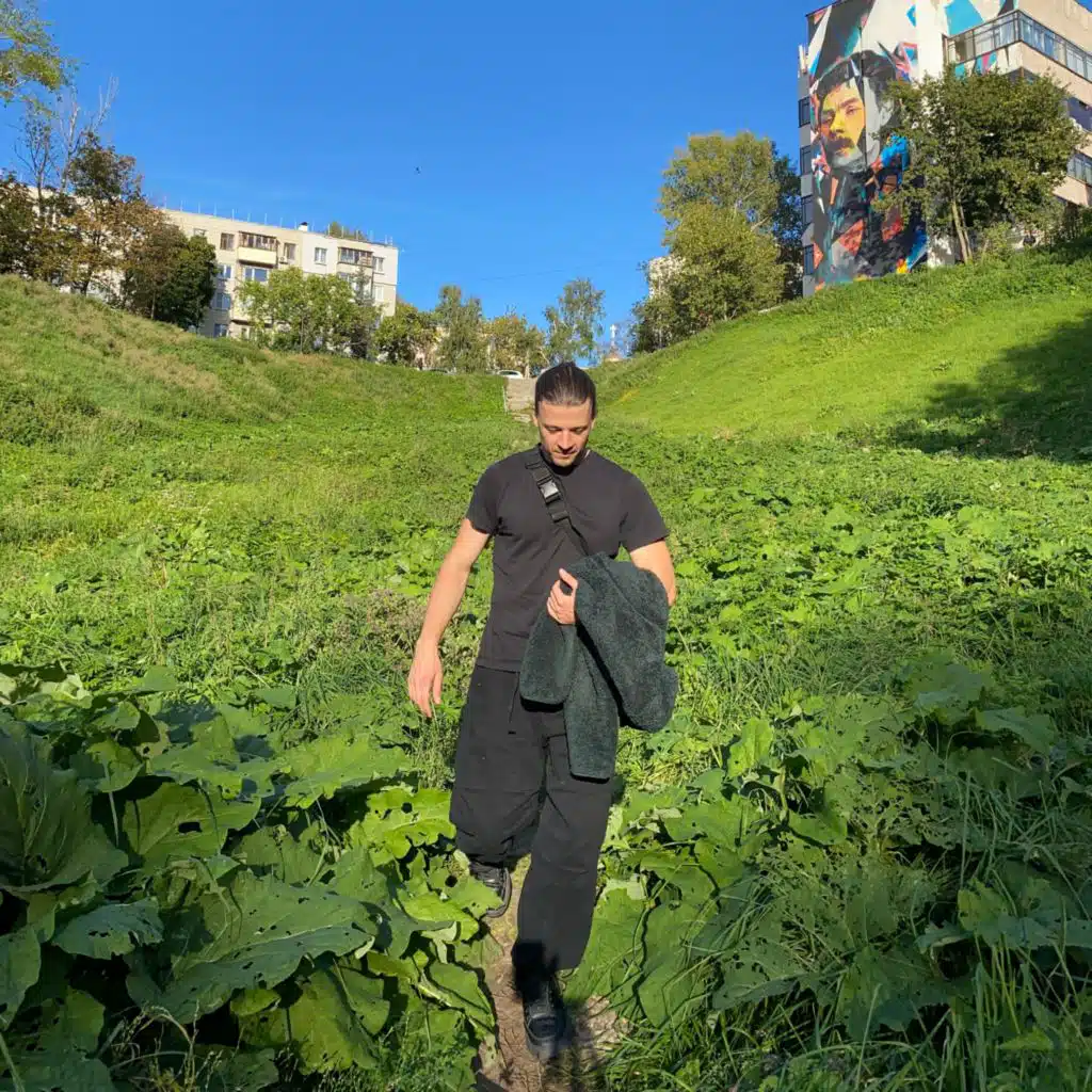 Артём Назаров