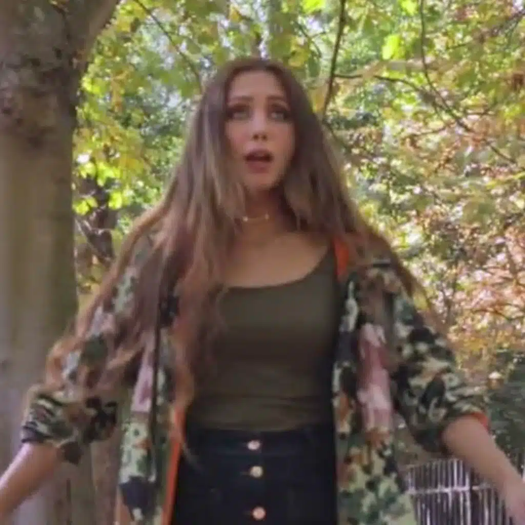 بيني و بينك