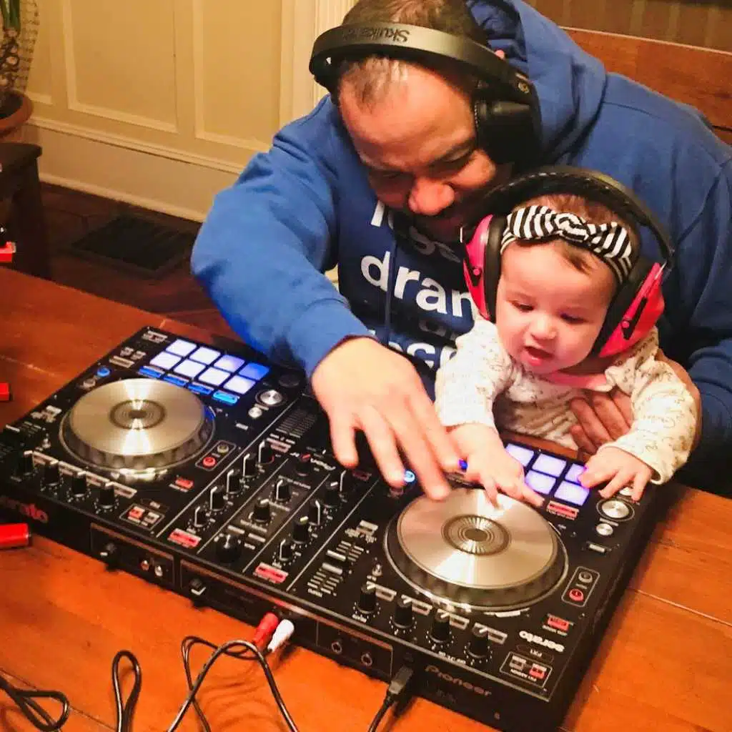 This is What's Up! (feat. DJ LOL)