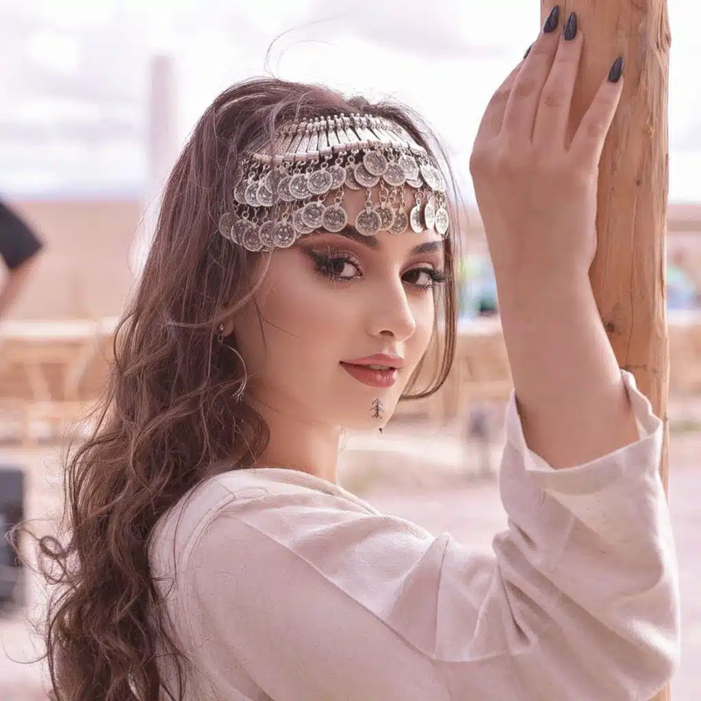 mouch faraa maaya مش فارقة معايا