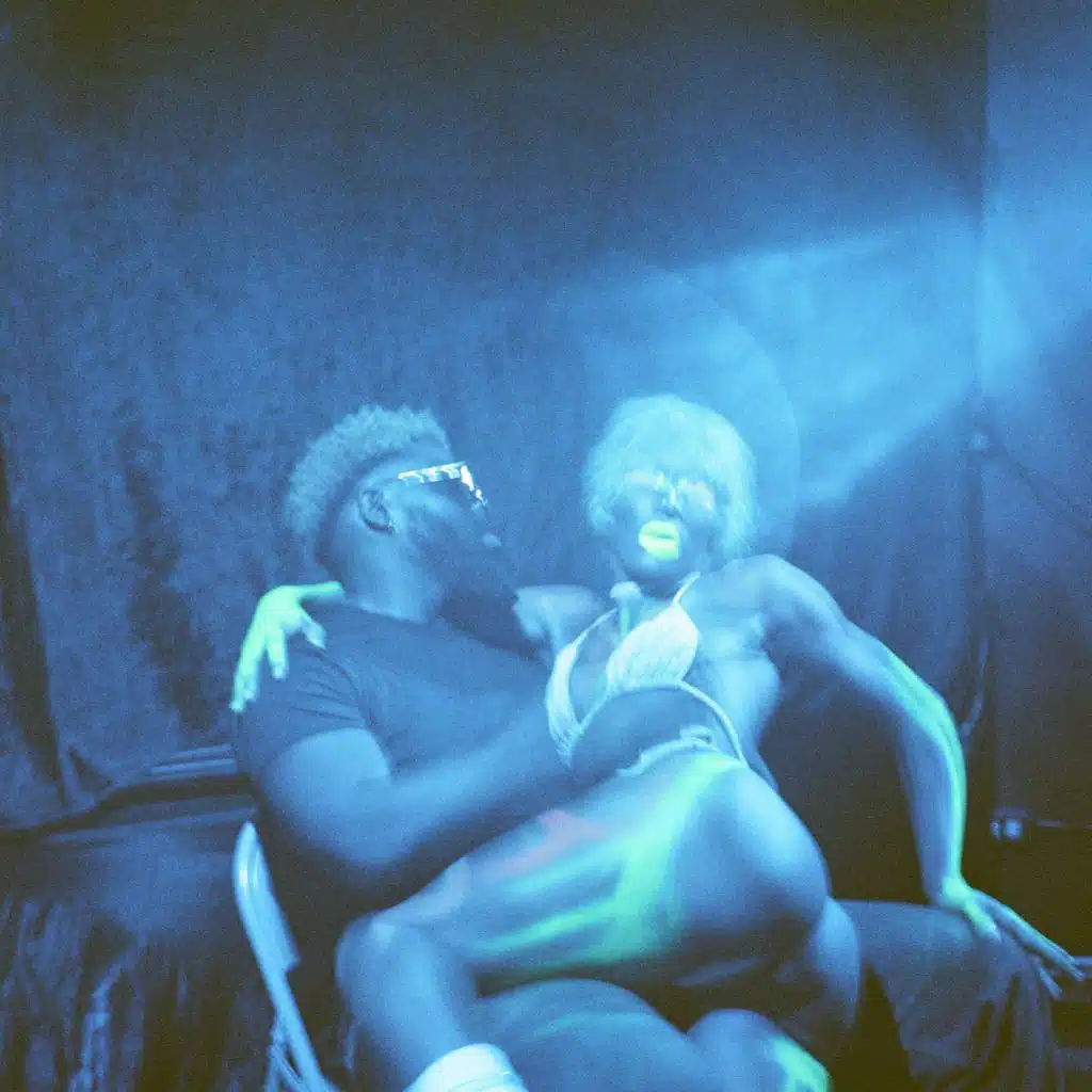I AINT NEVA BEEN TO A STRIPCLUB (feat. chromonicci)