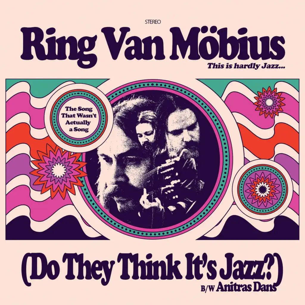 Ring Van Mobius