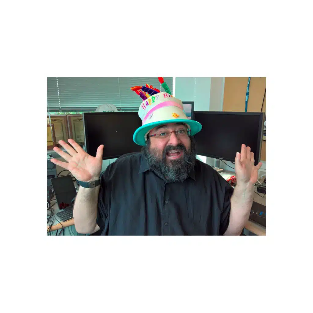 Episode 40 - Microsoft then and now, barbershop, and storytelling with Larry Osterman