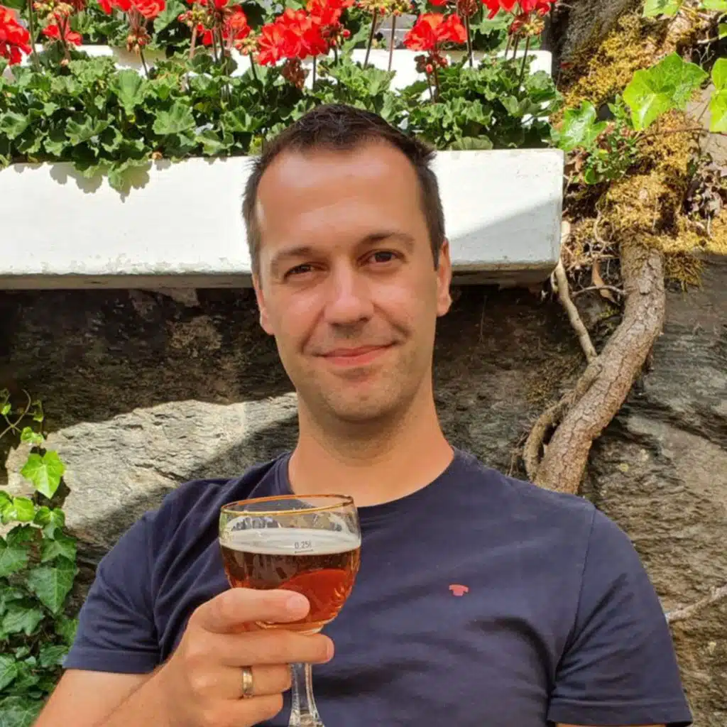 Nico Vermeir - .NET, books, and beer