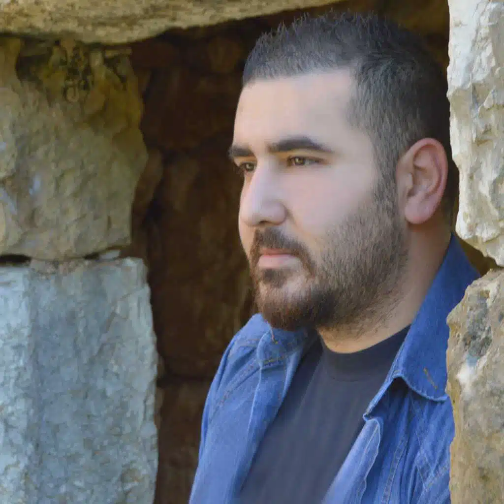 من عيني طار النوم