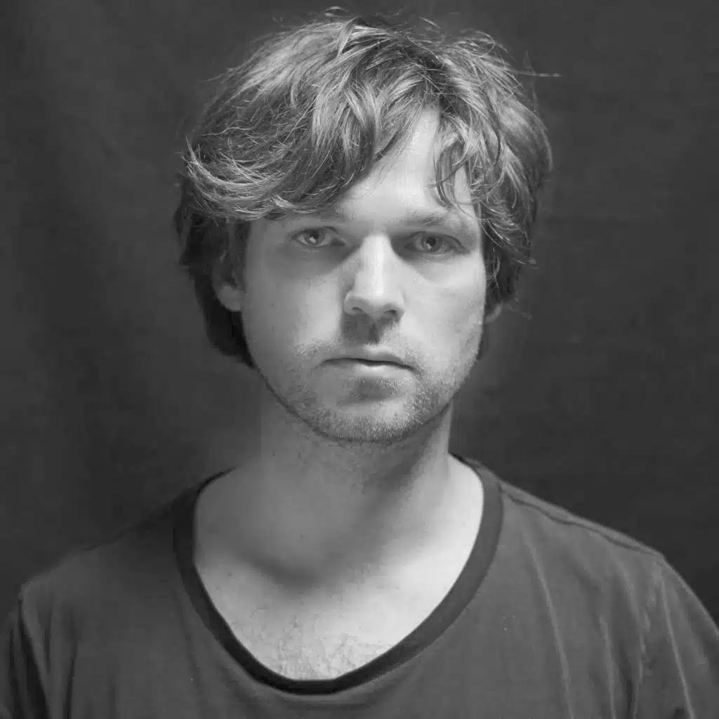 Life (feat. Signe Mansdotter)