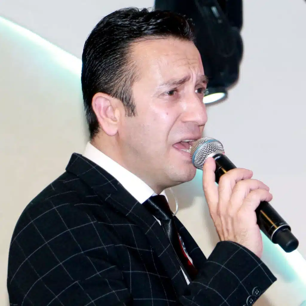 مستنياك