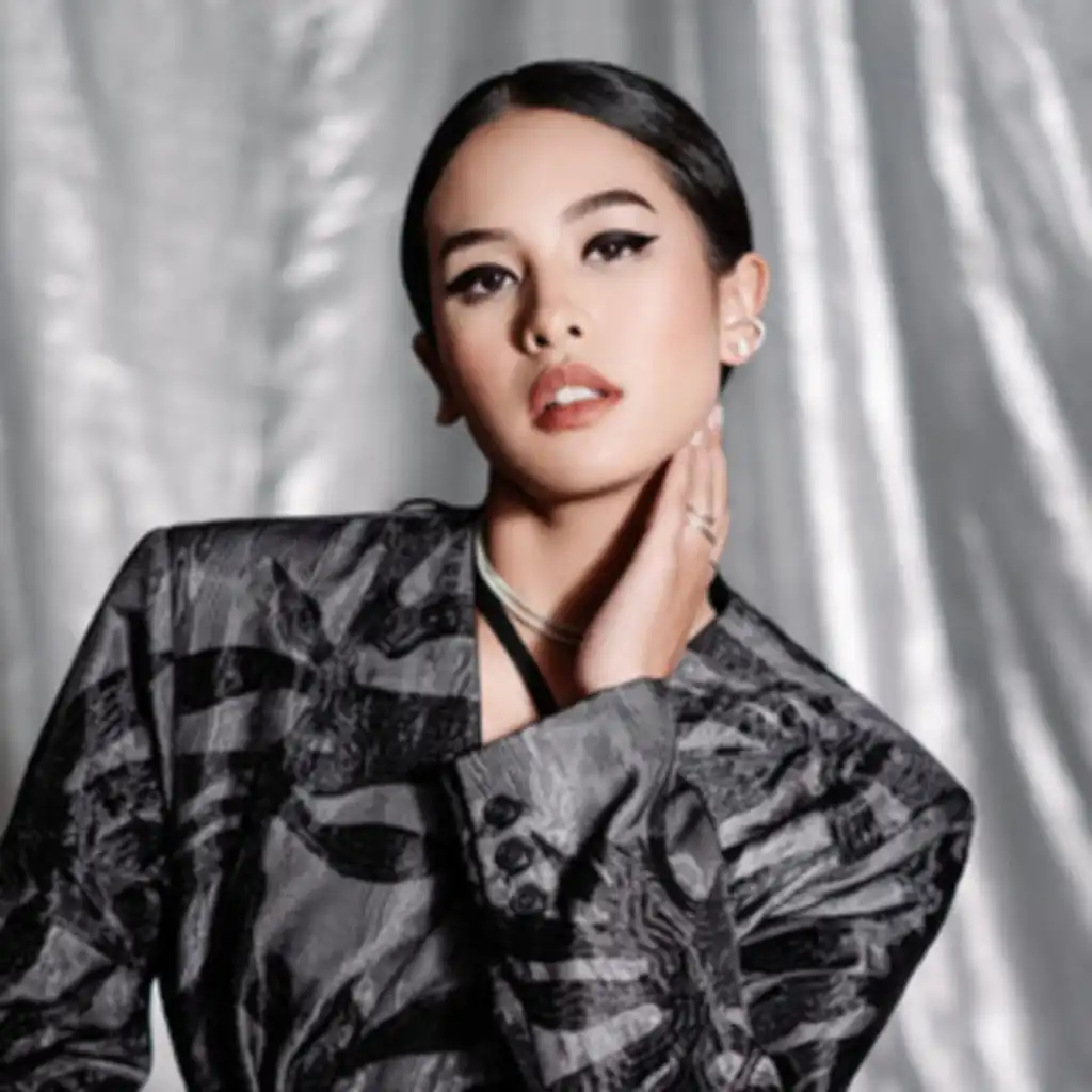 Maudy Ayunda