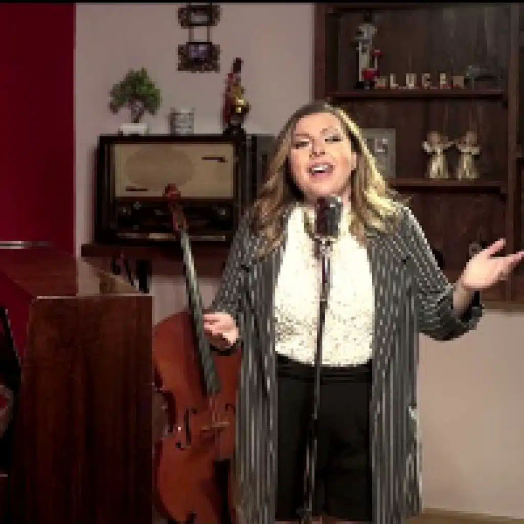 مزيج (مع لوكاس صقر)