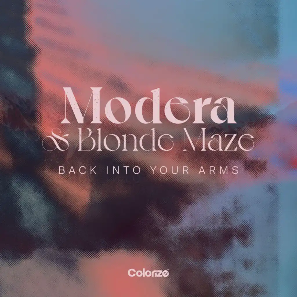 Modera & Blonde Maze