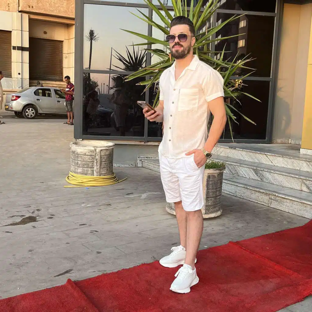 Nebki 3liha Ki Lghoryan (feat. Manini Sahar)