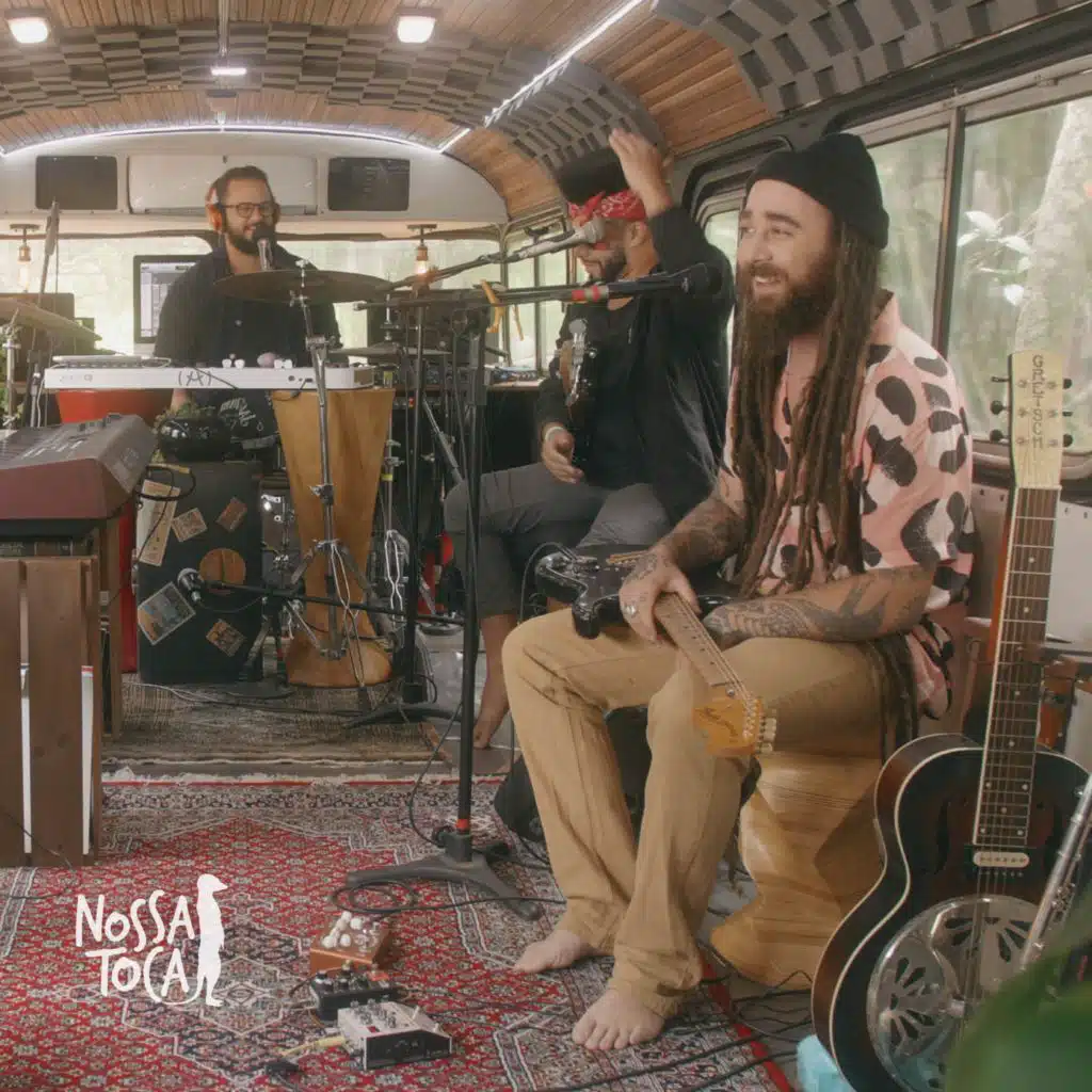 O Carpinteiro (Bus Live Session)