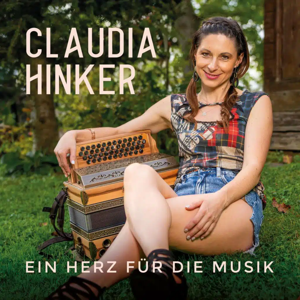 Claudia Hinker