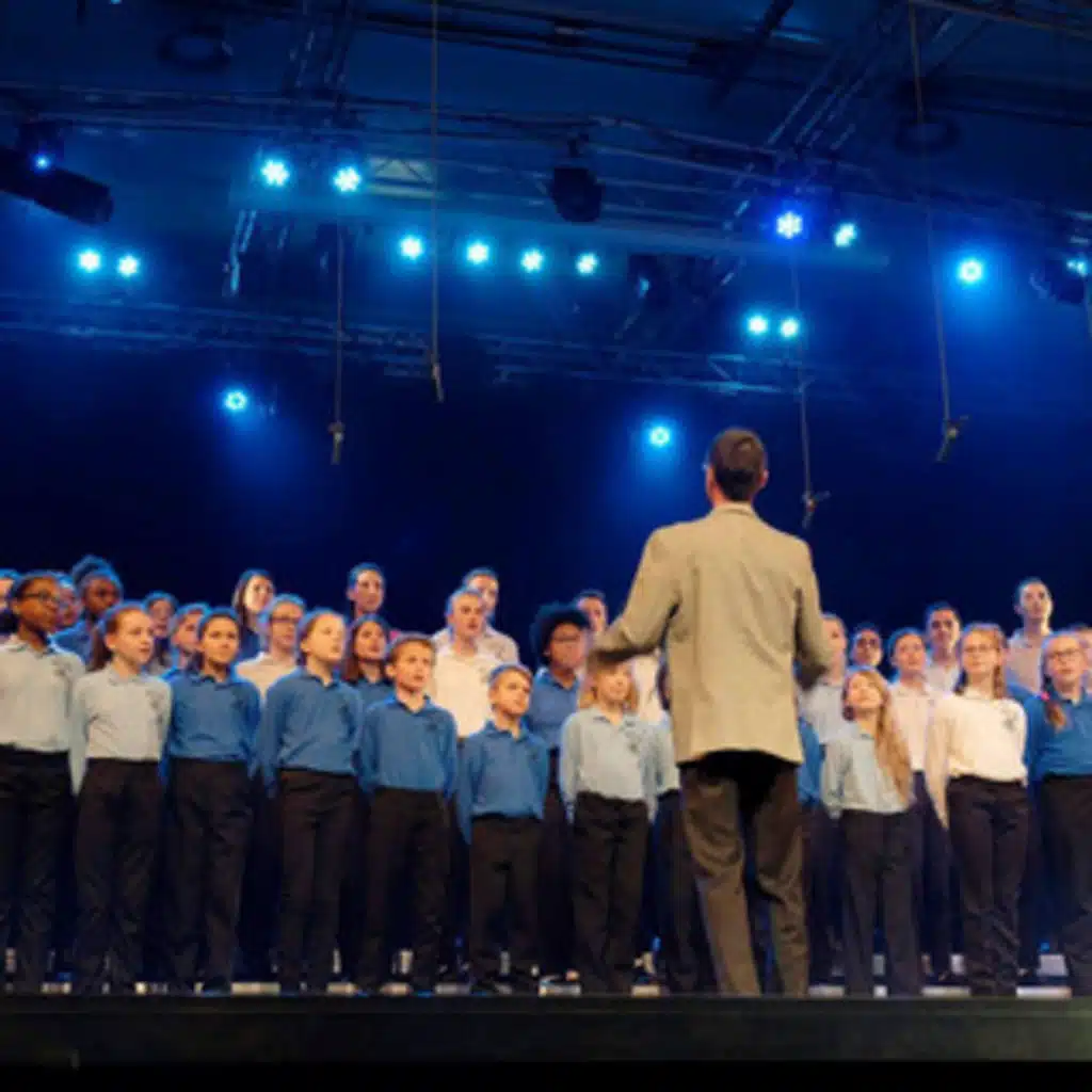 Les Petits Ecoliers Chantants De Bondy