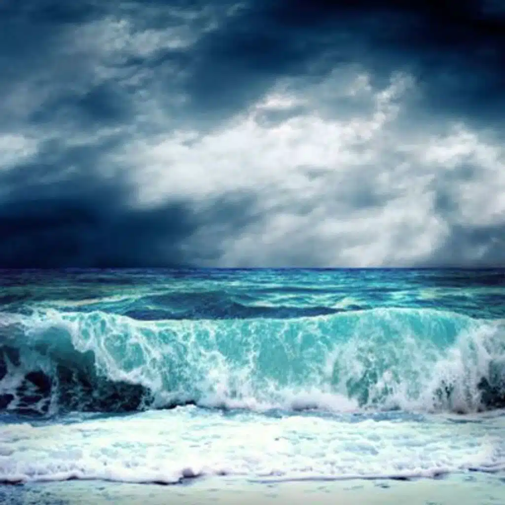 Heavy Ocean Waves Sound
