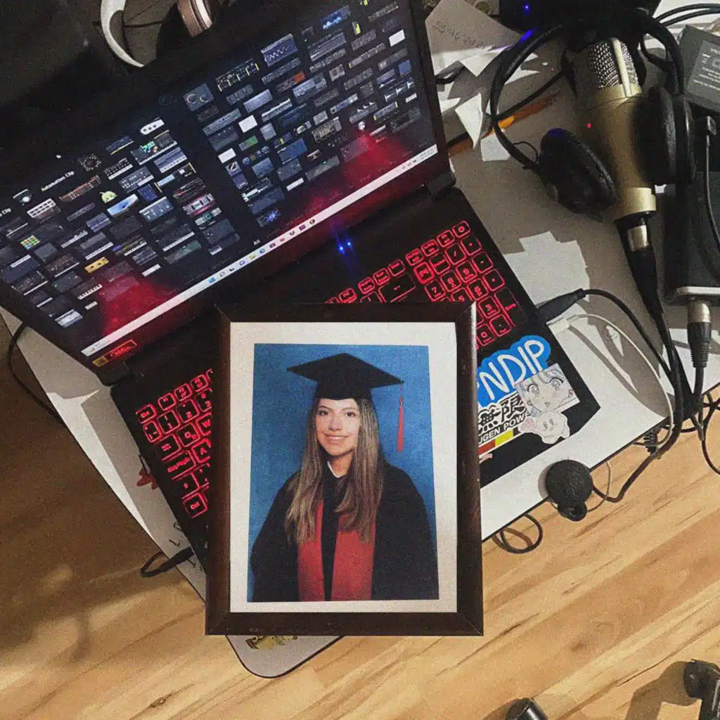 Ojitos Color Miel (materia a recursar) (Remix)