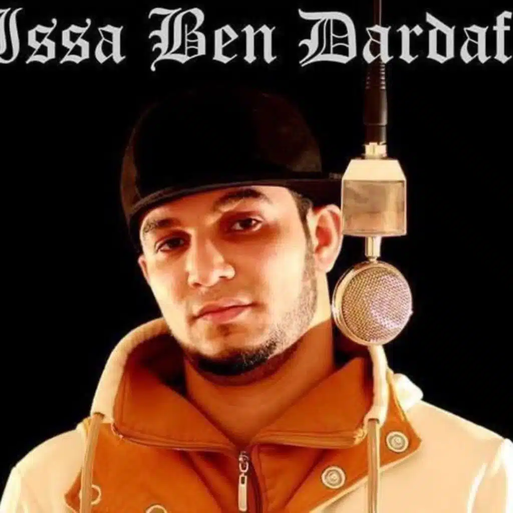 (رد ابن ليبيا على رابر من الجزائر) اسمي ليبي